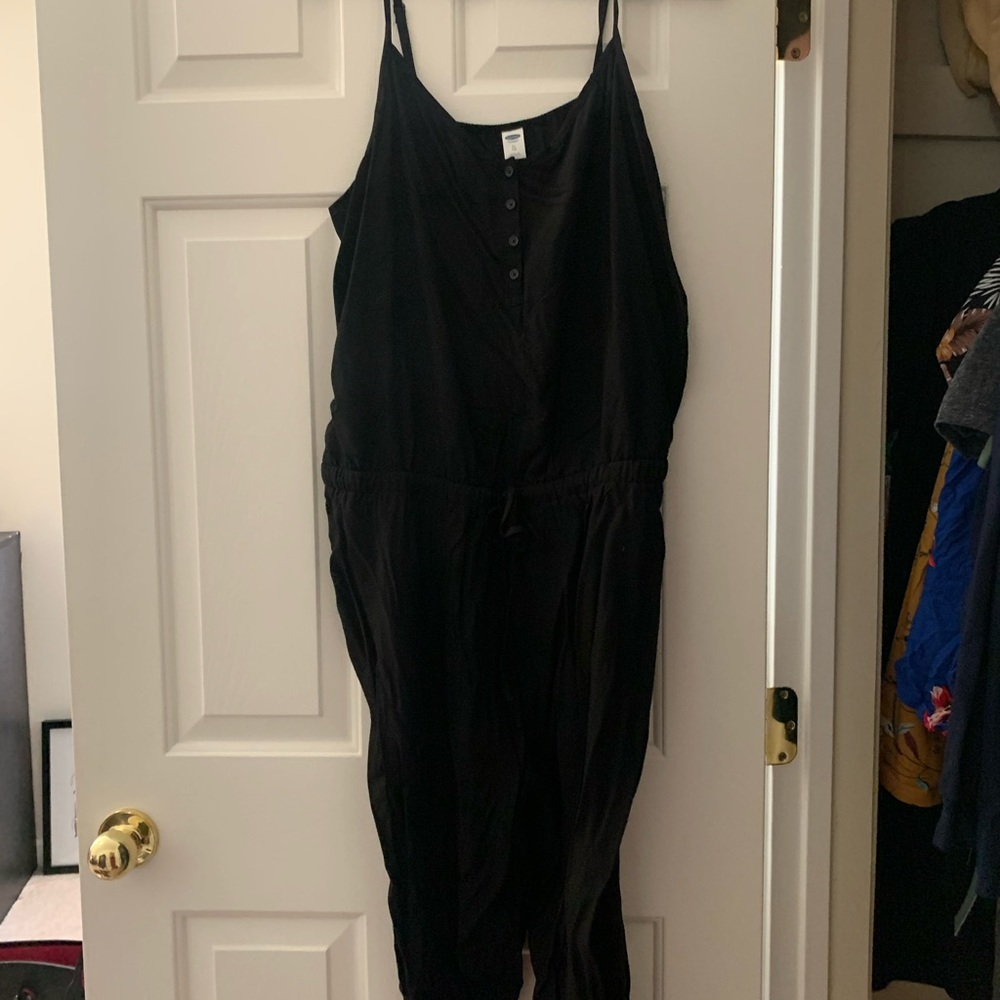 Old navy set of 5.  4 shirt dresses one romper